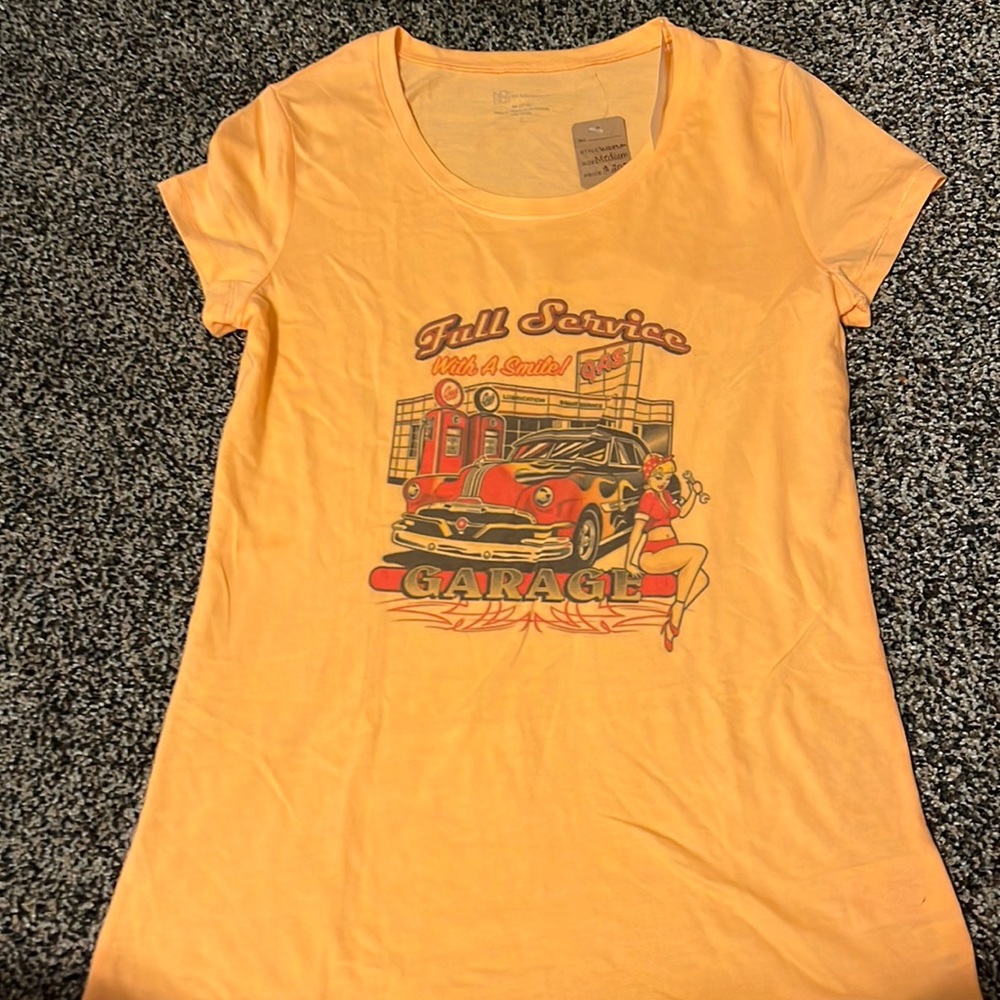 Vintage Car Women’s Tshirt